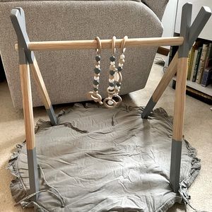 ScandiBorn wooden play gym